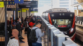 LRT Jabodebek Tegaskan Komitmen K3 Melalui Apel Peringatan Bulan K3 Nasional 2025