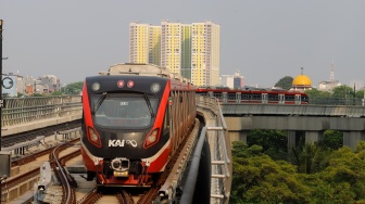 Sempat Gangguan hingga 35 Penumpang Dievakuasi, LRT Jabodebek Kini Beroperasi Normal