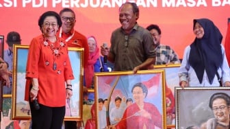 Ungkit Pembredelan Lukisan Yos Suprapto, Megawati Sentil Polisi: Kamu Jangan Suka Nangkepin Orang!