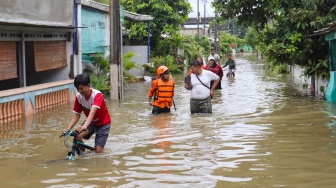 Kamis Siang, 34 RT dan Tiga Ruas Jalan di Jakarta Masih Kebanjiran