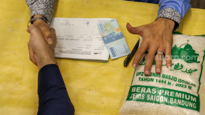 Zakat Fitrah di Kabupaten Bekasi Rp45.000 per Orang, Setara 2,5 Kg Beras