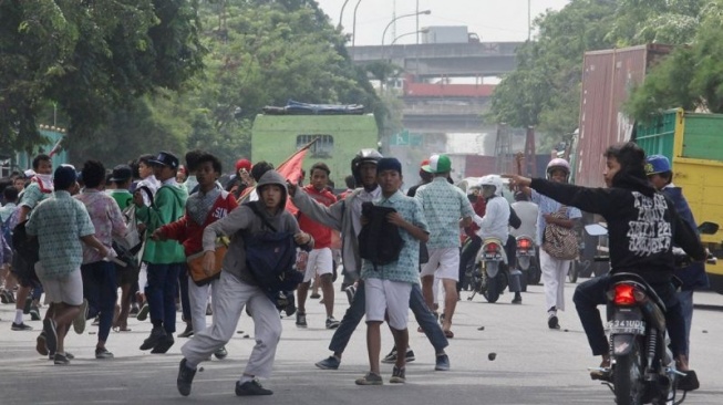 Bekasi Membara, Tawuran Jelang Pemilu Marak di Bekasi: Elit Politik Harus Bertanggung Jawab