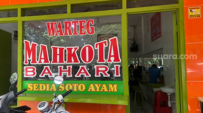 Usaha Warteg di Ujung Tanduk: Harga Beras Tinggi, Omzet Anjlok, Pelanggan Menjauh