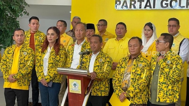 Pendaftaran Pilkada Dibuka Hari Ini, Golkar Bekasi Tunggu Instruksi Ketum Bahlil